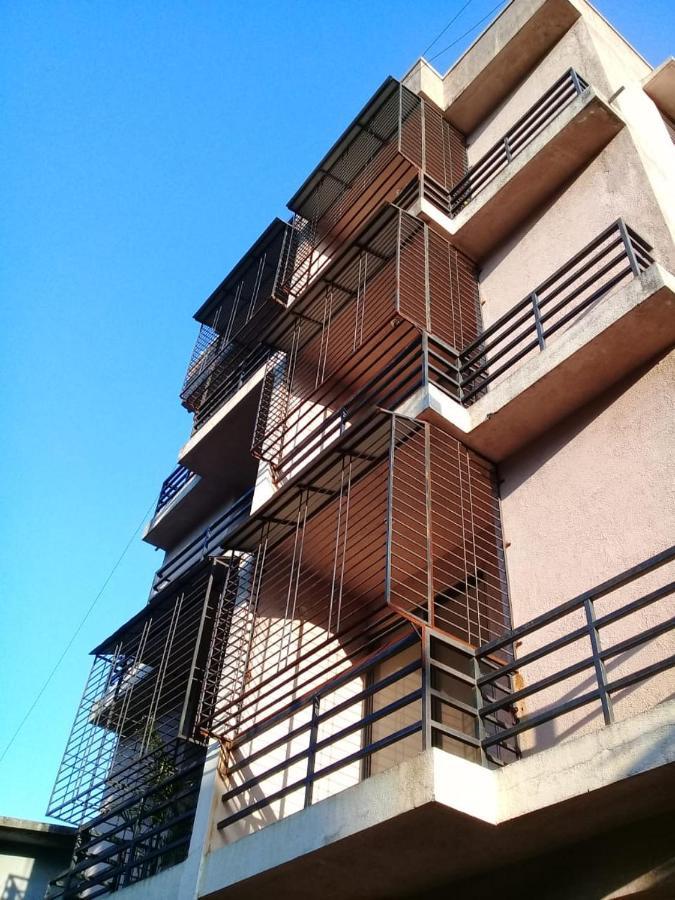 Belle-Vue Holiday Homes Panchgani Exterior foto